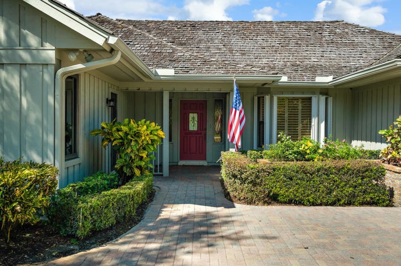 5601 Winged Foot Dr, Stuart, FL 34997-8643