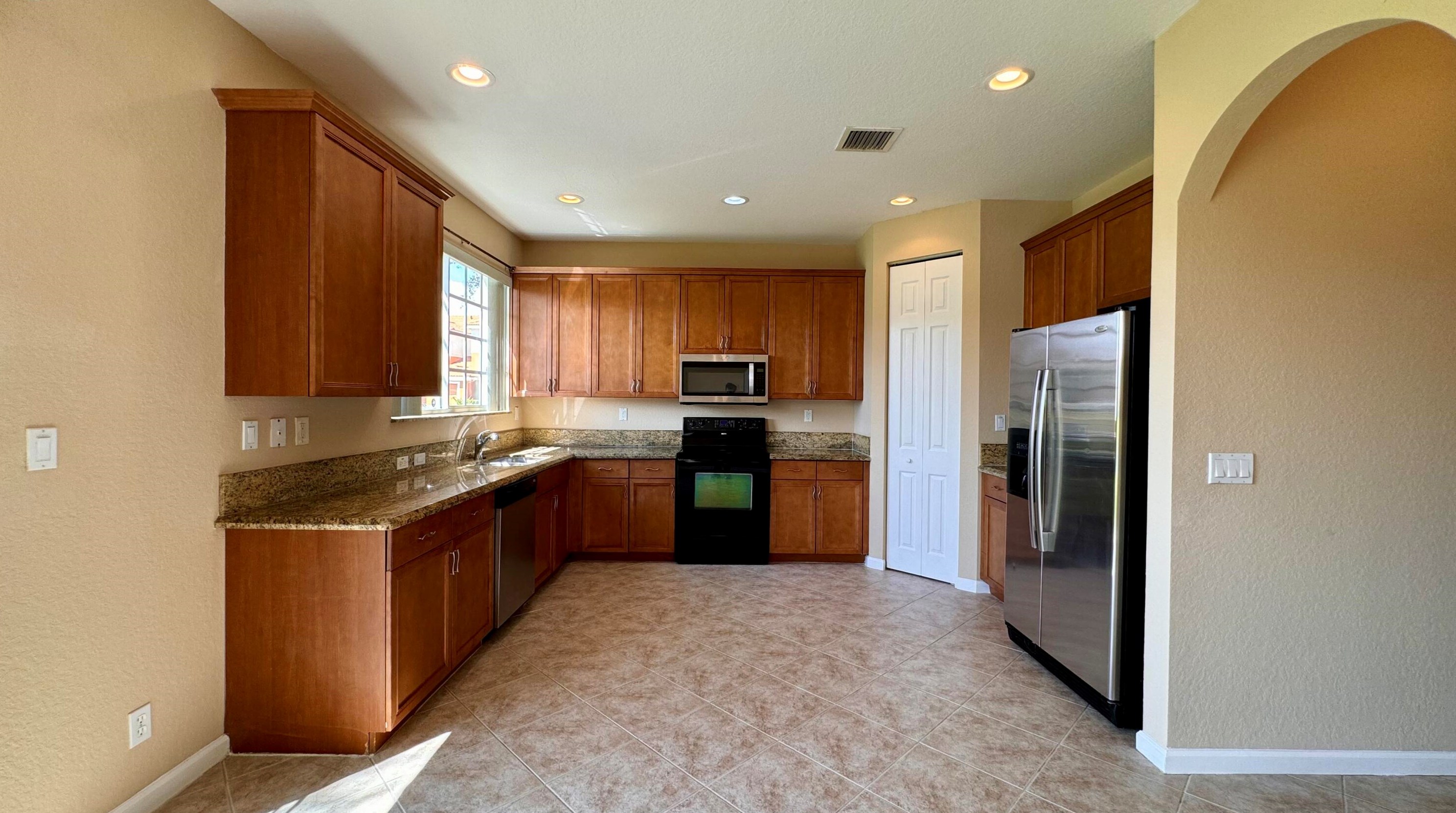7328 Briella Dr, Boynton Beach, FL 33437