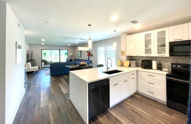 5 Stratford Dr #d, Boynton Beach, FL 33436
