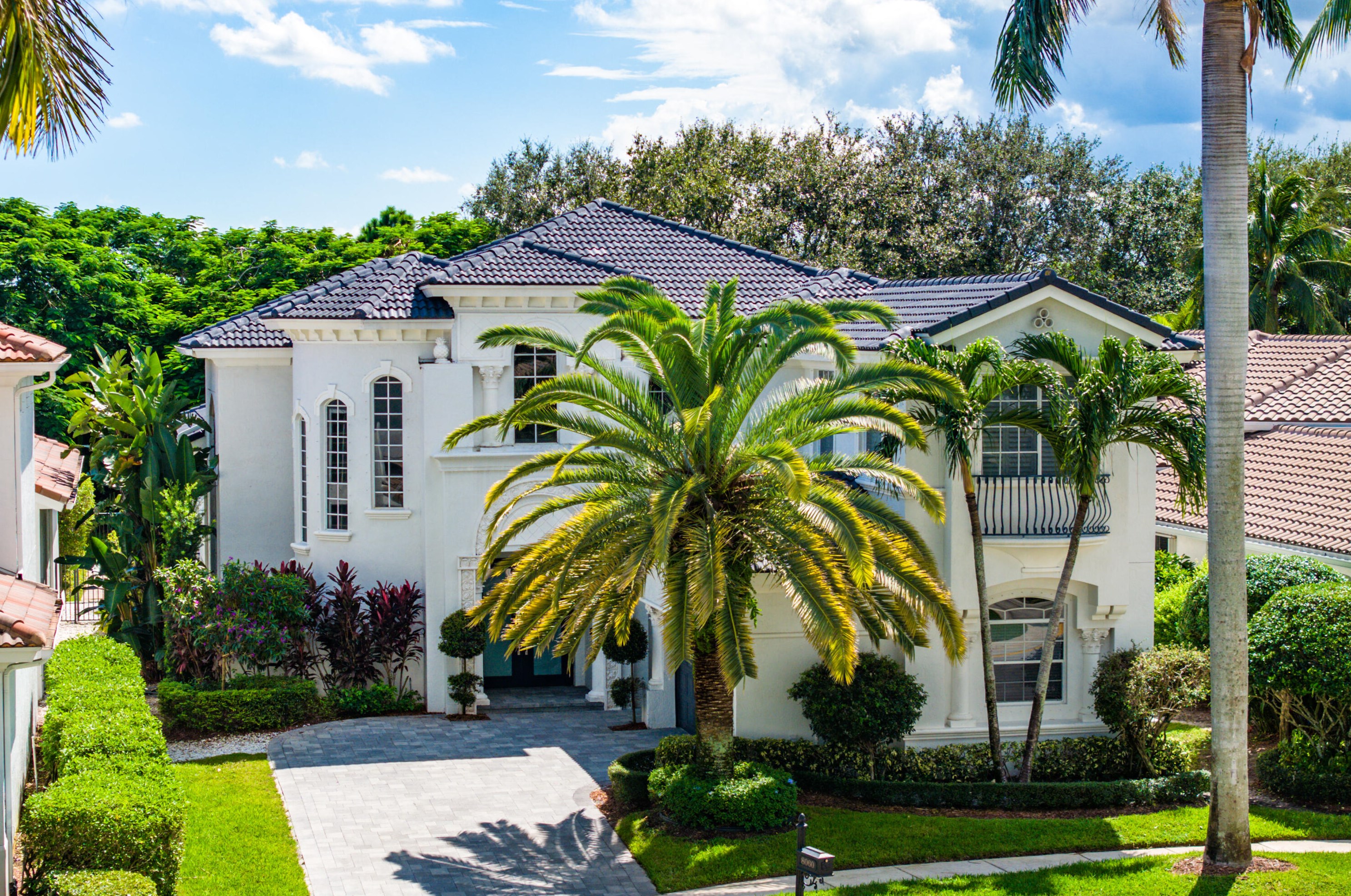 8060 Valhalla Dr, Delray Beach, FL 33446-9513