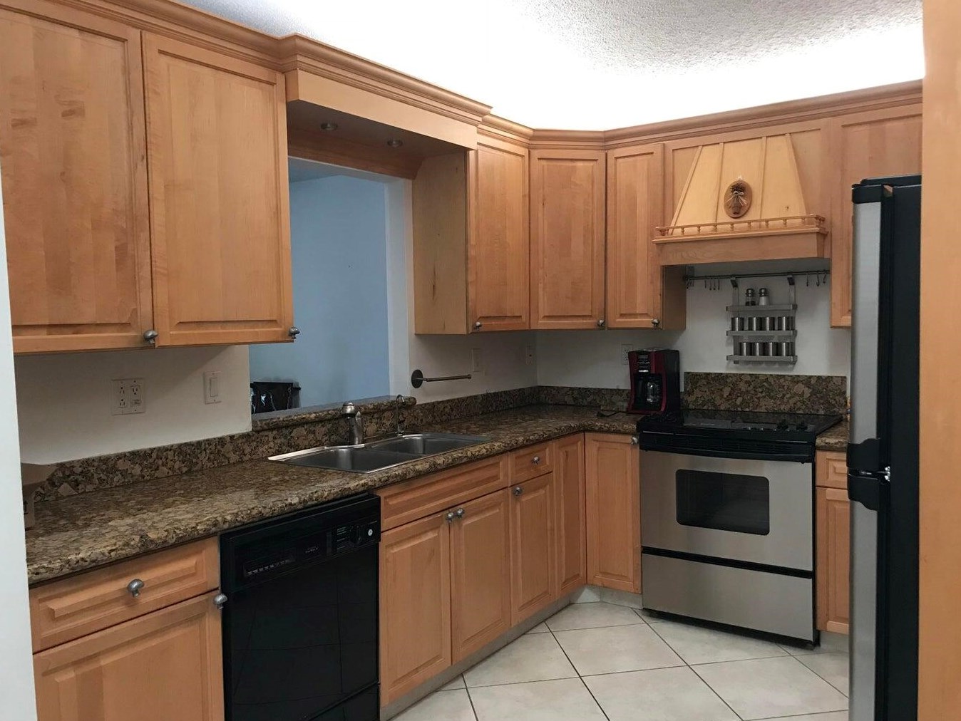 22600 Vistawood Way, Boca Raton, FL 33428