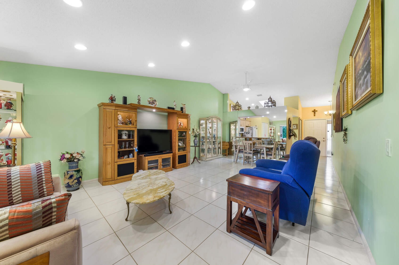 9986 Seacrest Cir #a, Boynton Beach, FL 33437