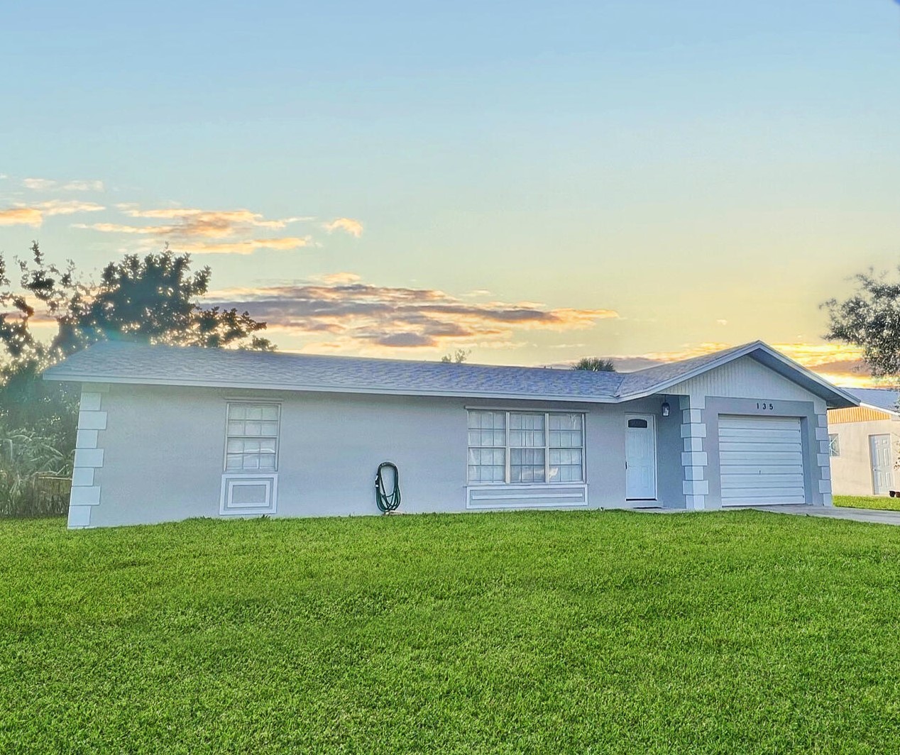 135 20th Ave, Vero Beach, FL 32962