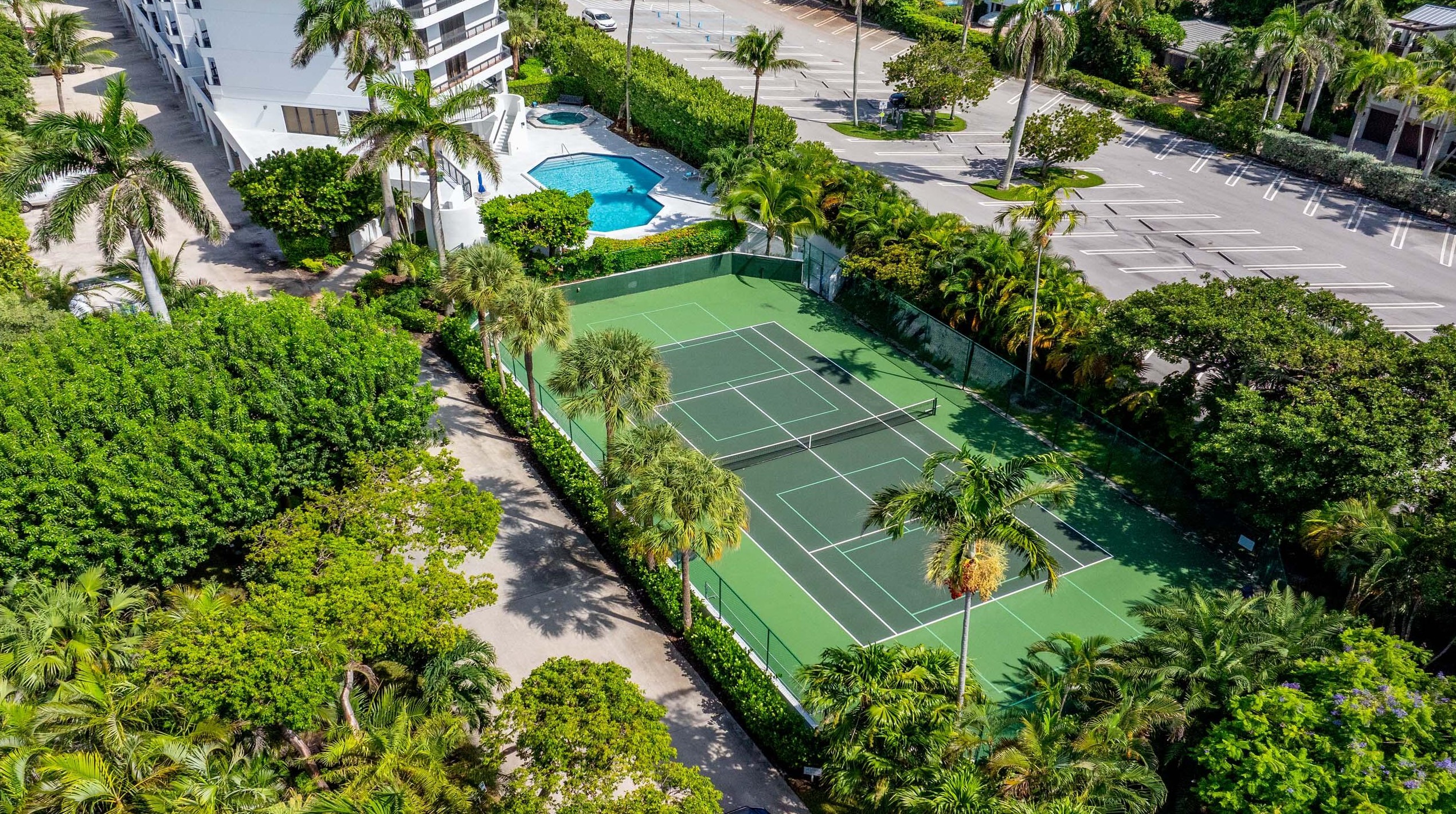 120 Ocean Blvd, Delray Beach FL  33483-6718 exterior