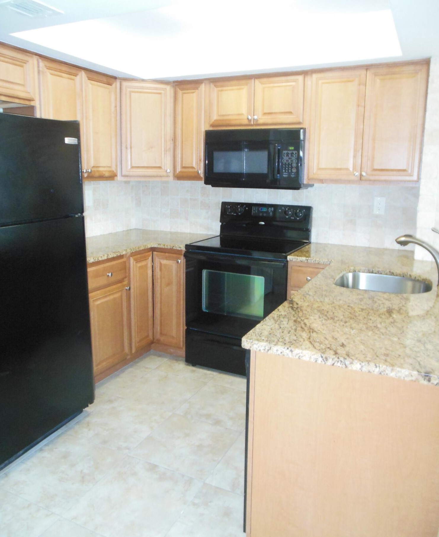 700 Executive Center Dr #14, West Palm Beach, FL 33401
