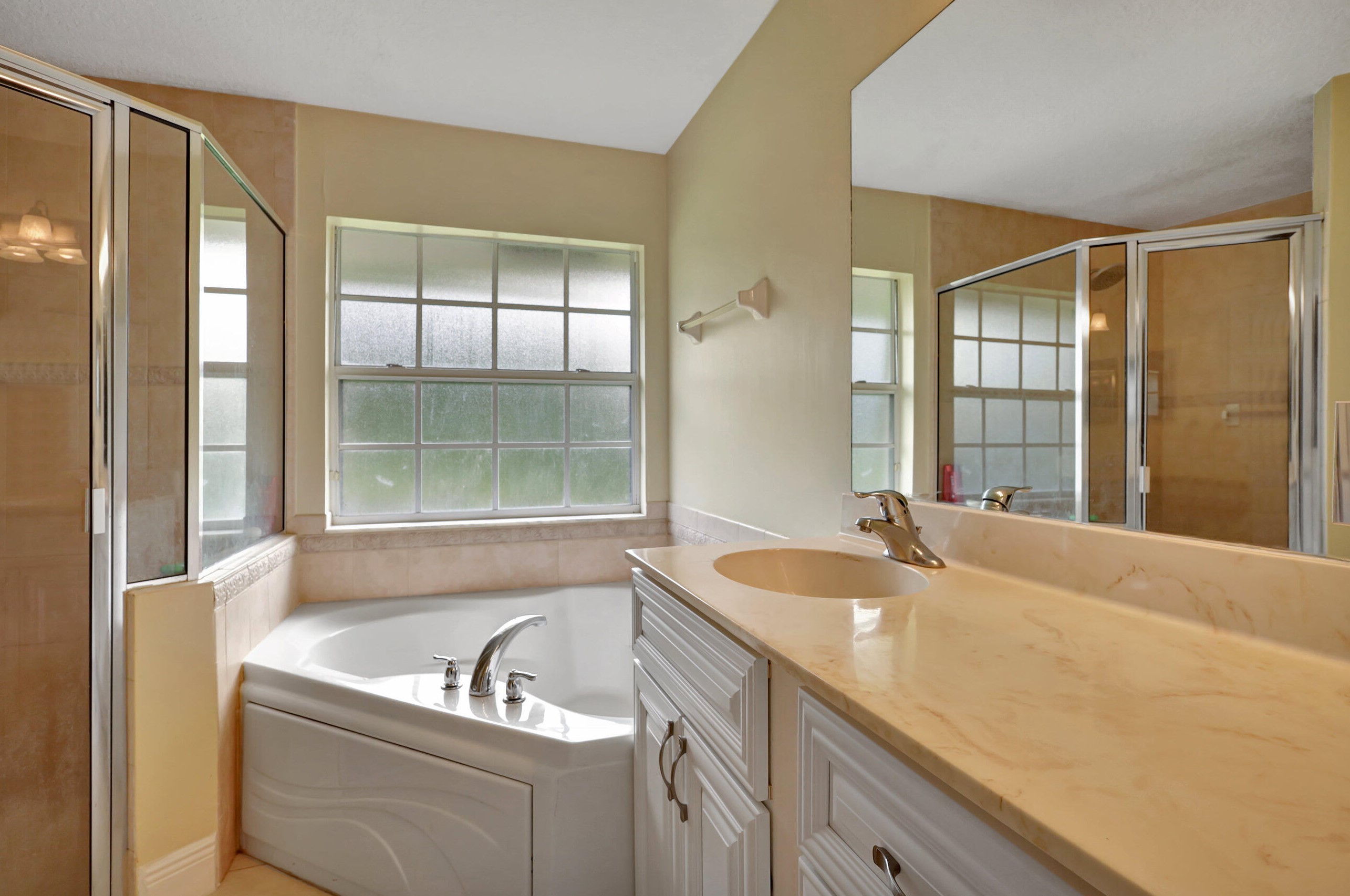 12177 82nd St, West Palm Beach FL  33418-6103 exterior