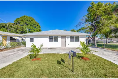 1432 W 35th Street, Riviera Beach, FL 33404 - Photo 1