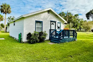 1104 SW 11th St, Okeechobee, FL 34974 - Photo 4