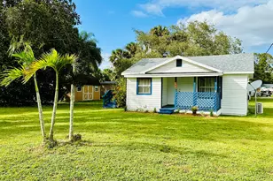 1104 SW 11th St, Okeechobee, FL 34974 - Photo 2