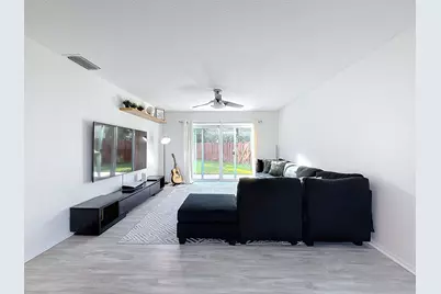 3123 Sunset Lane, Margate, FL 33063 - Photo 10