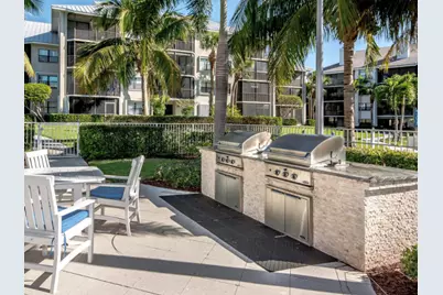 133 Bay Colony Drive N, Juno Beach, FL 33408 - Photo 18