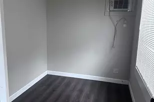 130 NE 4th Ave, Boynton Beach, FL 33435 - Photo 12