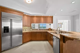 4600 N Ocean Dr, Singer Island, FL 33404 - Photo 18