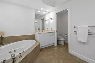 4600 N Ocean Dr, Singer Island, FL 33404 - Photo 42