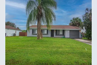 522 SE Tanner Avenue, Port Saint Lucie, FL 34983 - Photo 1