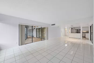 1660 Twelve Oaks Way, Unit #205, North Palm Beach, FL 33408 - Photo 6