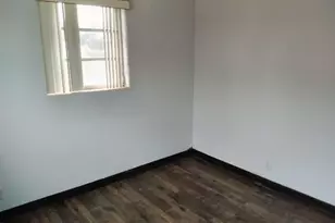 321 W 18th St, Riviera Beach, FL 33404 - Photo 8