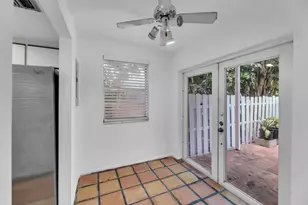 1912 NE 6th St, Deerfield Beach, FL 33441 - Photo 16