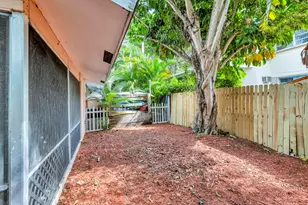 1912 NE 6th St, Deerfield Beach, FL 33441 - Photo 30