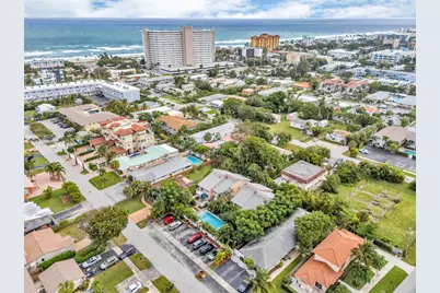 1912 NE 6th Street, Deerfield Beach, FL 33441 - Photo 36