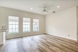 942 Augusta Pointe Dr, Palm Beach Gardens, FL 33418 - Photo 6