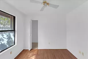 7 Bay Cedar Ct, Royal Palm Beach, FL 33411 - Photo 20