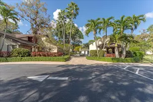 7 Bay Cedar Ct, Royal Palm Beach, FL 33411 - Photo 26