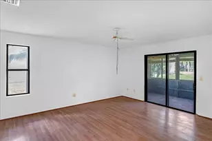 7 Bay Cedar Ct, Royal Palm Beach, FL 33411 - Photo 12