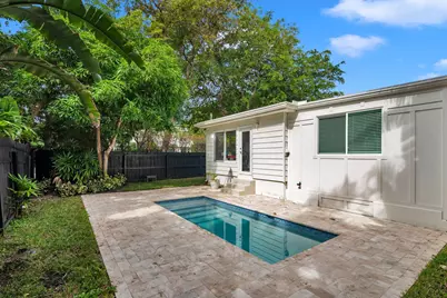 240 Almeria Road, West Palm Beach, FL 33405 - Photo 18