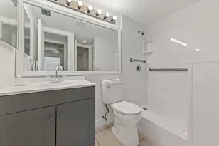 435 Pine Glen Ln, Greenacres, FL 33463 - Photo 8