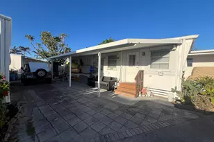 7 Cedar Dr E Unit, Briny Breezes, FL 33435 - Photo 8