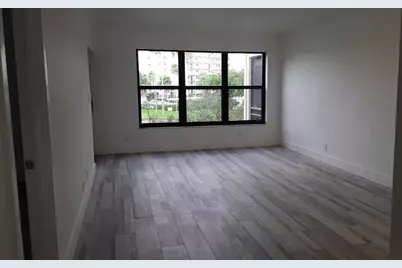 2309 S Cypress Bend Drive, Unit #314C, Pompano Beach, FL 33069 - Photo 4