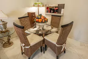 5250 Las Verdes Cir Circle Unit, Delray Beach, FL 33484 - Photo 8