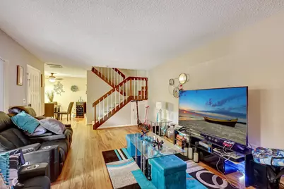 5852 SE Riverboat Drive, Unit #321, Stuart, FL 34997 - Photo 8