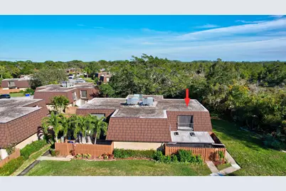 5852 SE Riverboat Drive, Unit #321, Stuart, FL 34997 - Photo 4