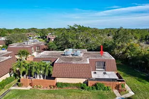 5852 SE Riverboat Dr, Stuart, FL 34997 - Photo 4