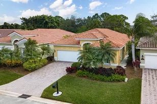 855 SW Pebble Ln, Palm City, FL 34990 - Photo 2
