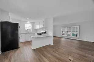 904 Barefoot Blvd, Barefoot Bay, FL 32976 - Photo 10