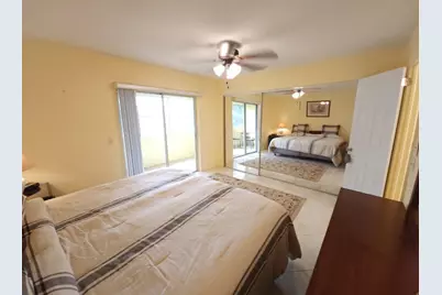 66 Cambridge C, Unit #66, West Palm Beach, FL 33417 - Photo 4