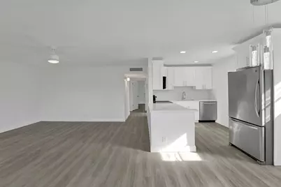 710 Burgundy O, Delray Beach, FL 33484 - Photo 6
