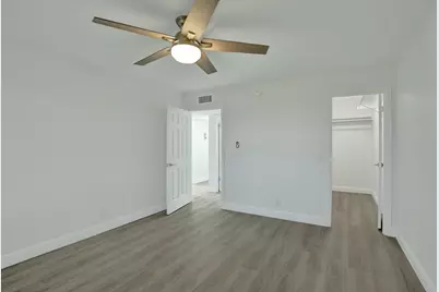 710 Burgundy O, Delray Beach, FL 33484 - Photo 32