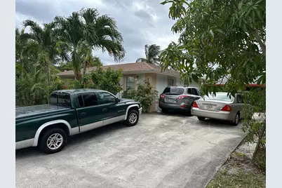 702 SW 7th Street, Delray Beach, FL 33444 - Photo 1