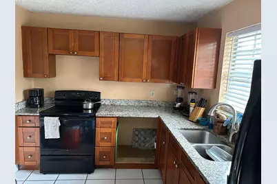 702 SW 7th Street, Delray Beach, FL 33444 - Photo 4