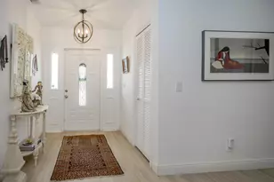 2758 Biarritz Dr, Palm Beach Gardens, FL 33410 - Photo 4
