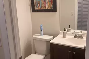 185 Norwich H, West Palm Beach, FL 33417 - Photo 16