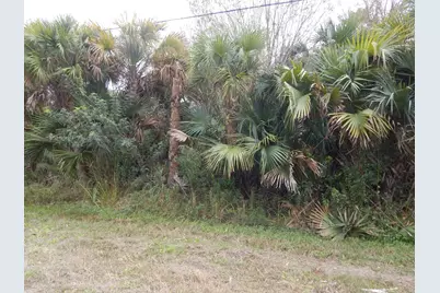 860 Ashland Street E, Lehigh Acres, FL 33974 - Photo 2