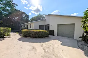 2454 NW 9th St, Delray Beach, FL 33445 - Photo 4