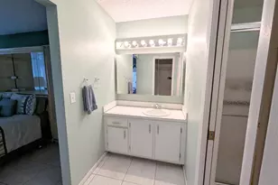 2454 NW 9th St, Delray Beach, FL 33445 - Photo 24