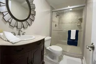 401 Lake Shore Dr, Lake Park, FL 33403 - Photo 32