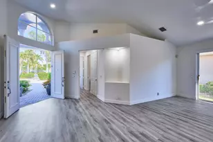 10854 Fairmont Village Dr, Lake Worth, FL 33449 - Photo 4